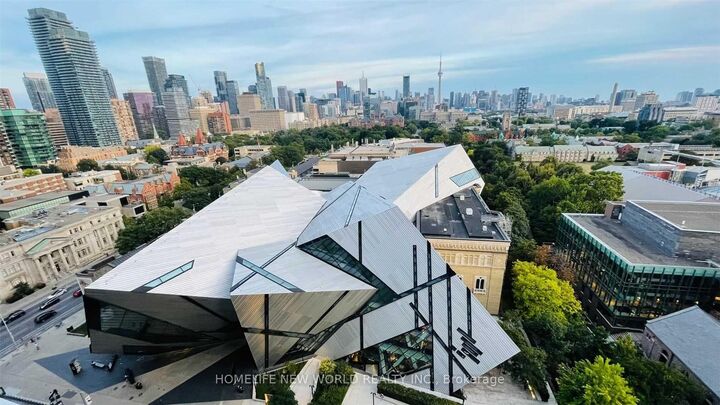 Property Photo: 200 Bloor Street W 1601 ON M5S 1T8