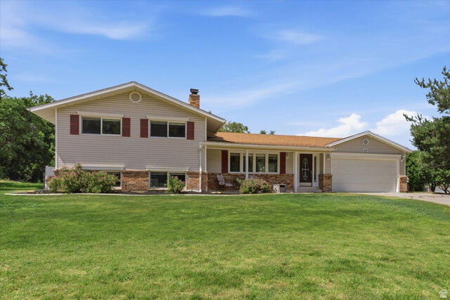 Property Photo: 4107 S College Dr UT 84403