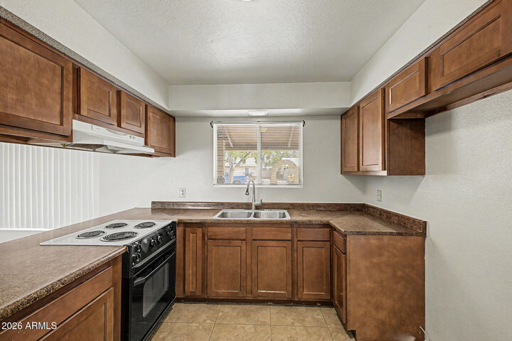 Property Photo:  5338 S El Camino Drive  AZ 85283 