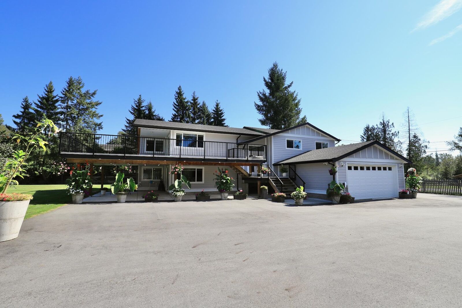 Property Photo: 24325 116 Avenue BC V4R 1L8