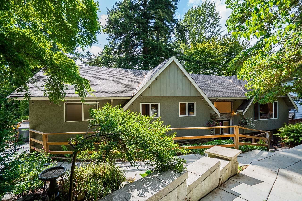 Property Photo: 7397 Bates Road BC V4C 6X2