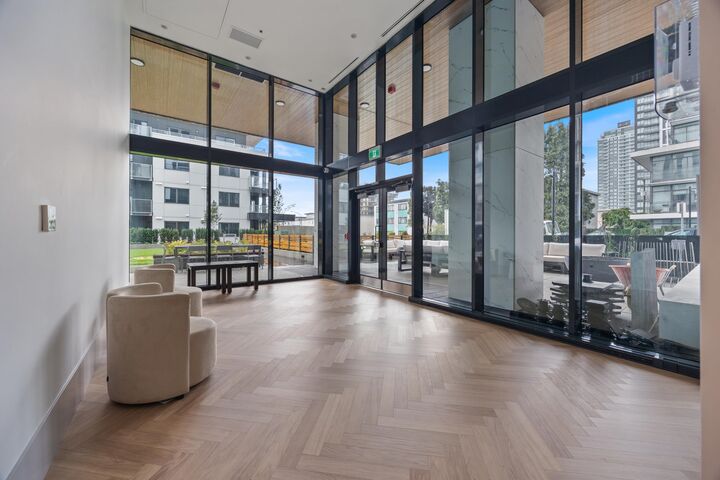 Property Photo: 6608 Sussex Avenue 1506 BC V5H 3B1