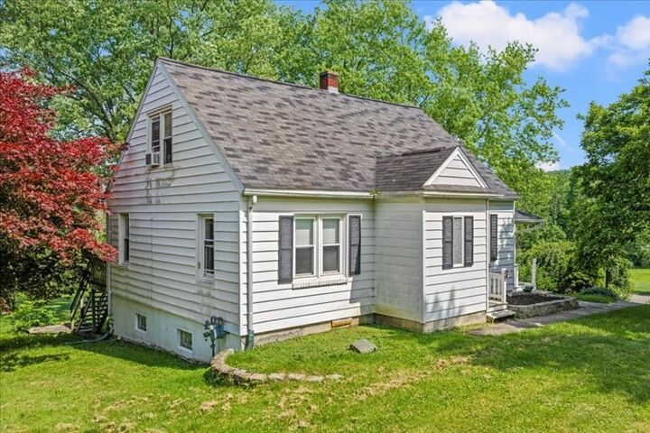 Property Photo:  1314 Reynolds Road  NY 13790 