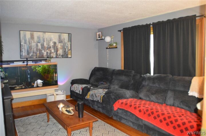 Property Photo:  91 Grant Street  NY 14043 