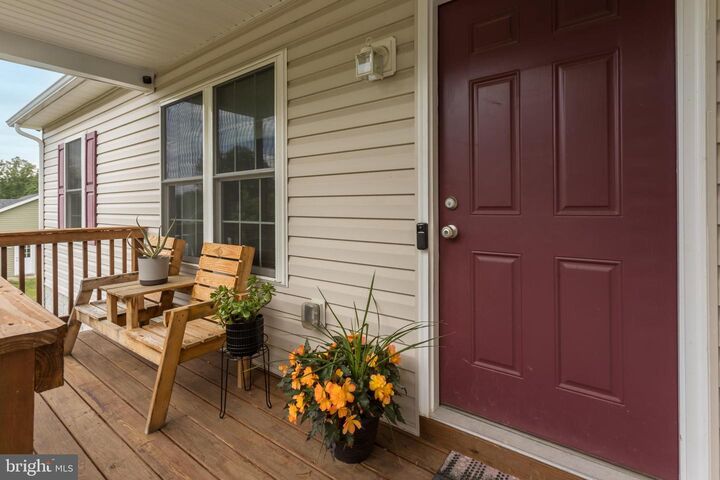 Property Photo:  86 Hampshire House Drive  WV 26865 