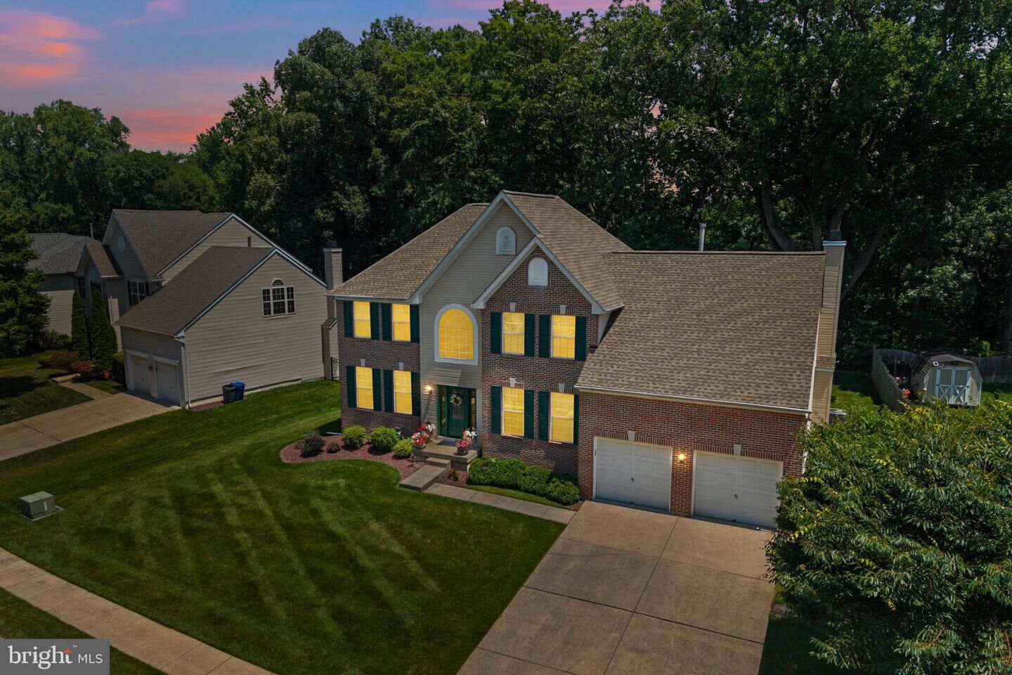 Property Photo:  51 Creekwood Drive  NJ 08505 