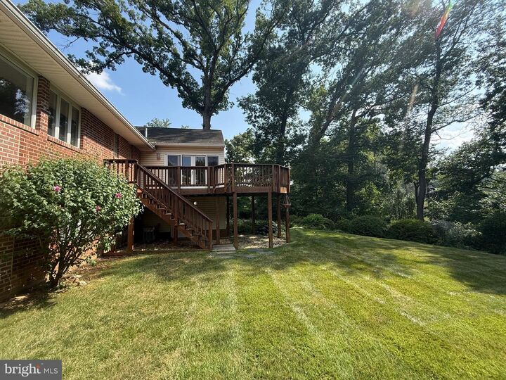 Property Photo: 2616 N Upland Street VA 22207