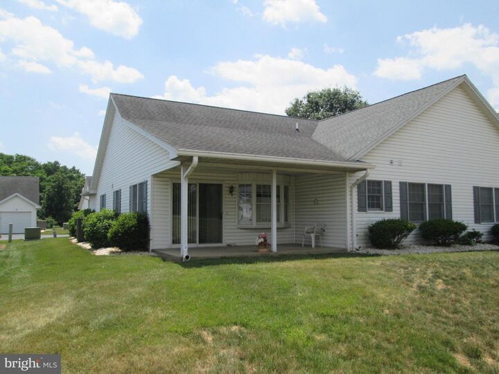 Property Photo: 11 Clifton Terrace PA 17015