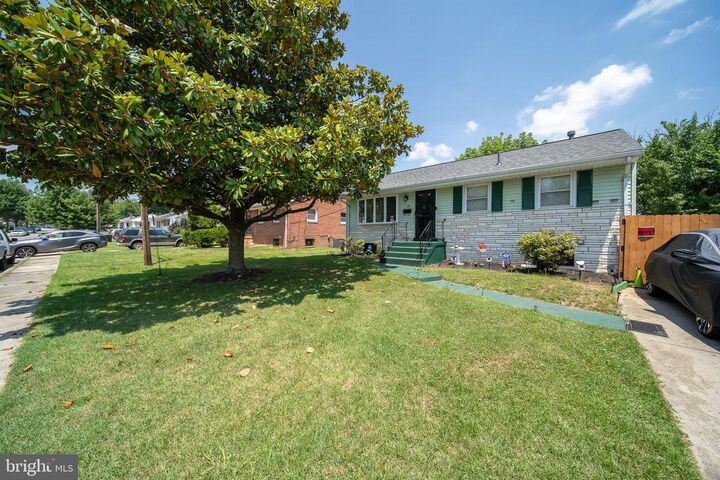 Property Photo: 7126 E Cedar Street MD 20785