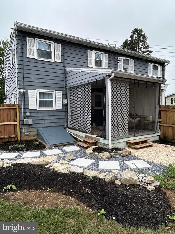 Property Photo: 501 General Sutter Avenue PA 17543