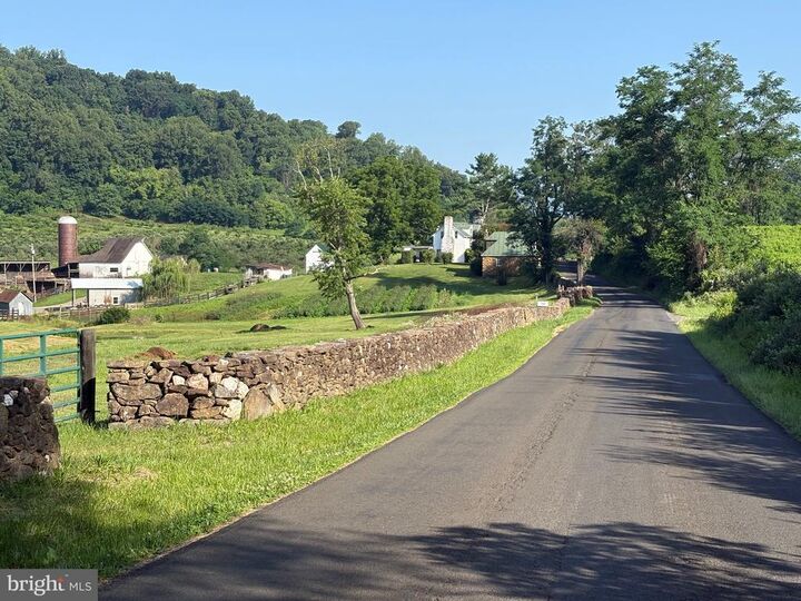 Property Photo:  296 Ben Venue Rd  VA 22637 