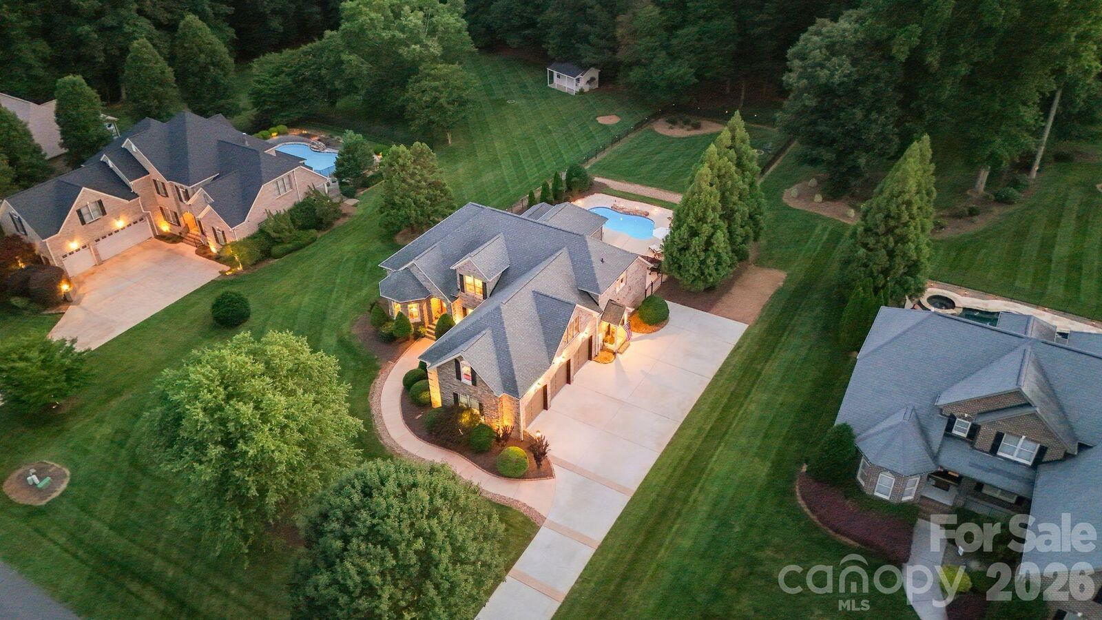 Property Photo: 160 Riverchase Lane NC 28115