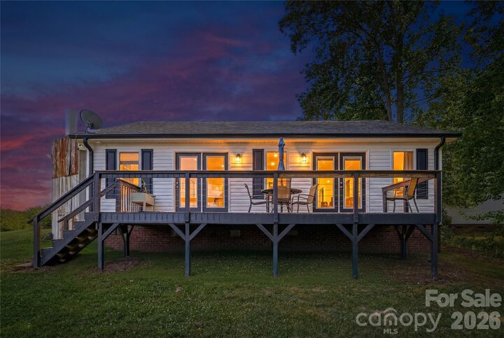 Property Photo: 4750 Lazy Lane NC 28037