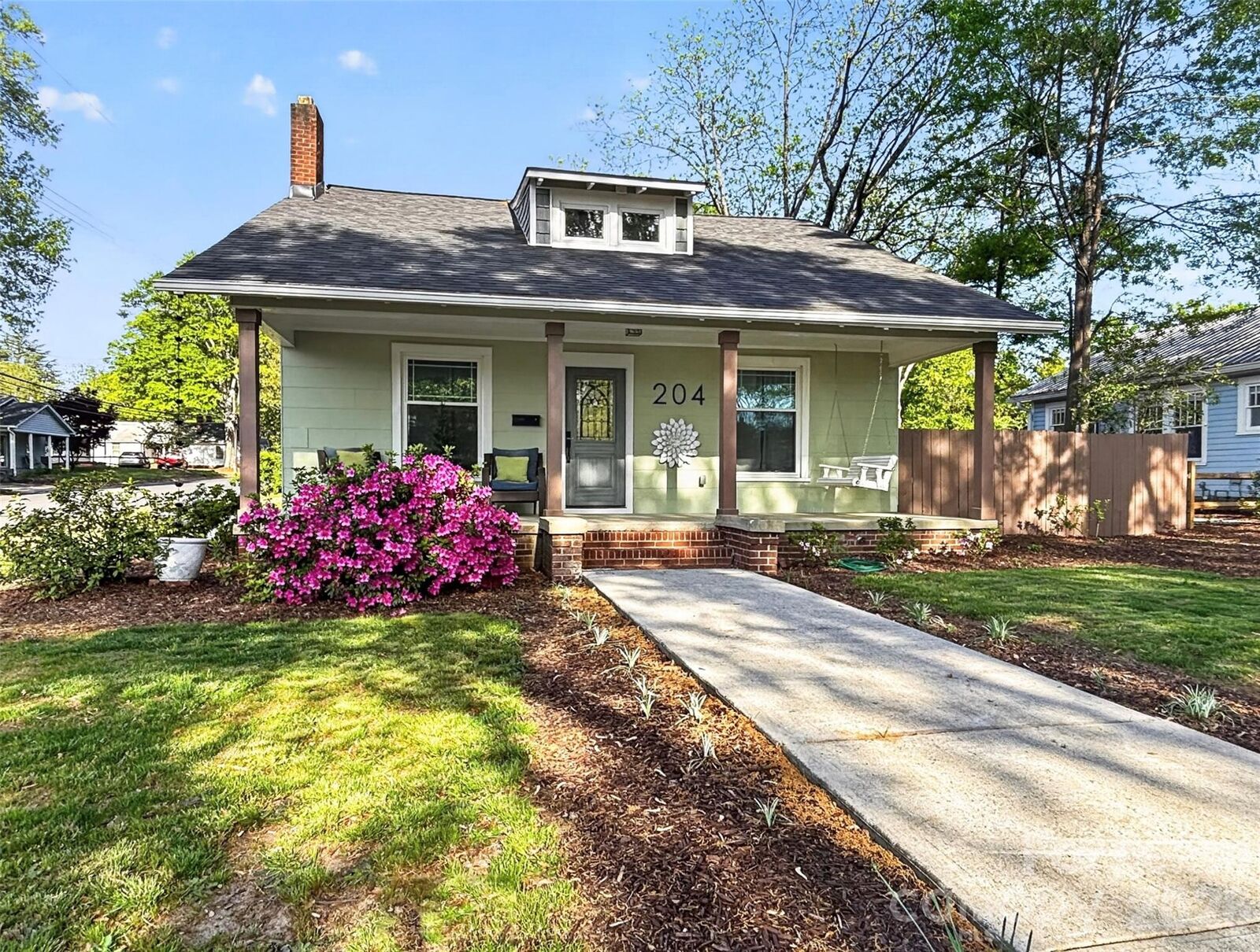 Property Photo: 204 E McNeely Avenue NC 28115