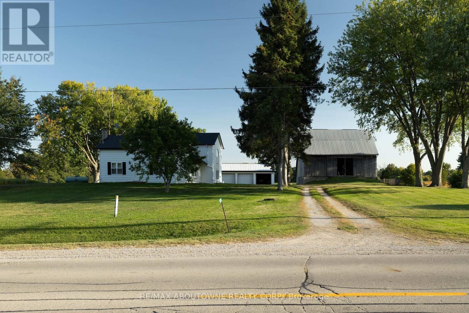 Property Photo:  3276 Governors Road  ON L0R 1T0 
