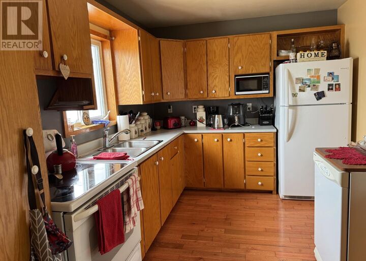 Property Photo:  13 Southside Road  NL A0G 1G0 