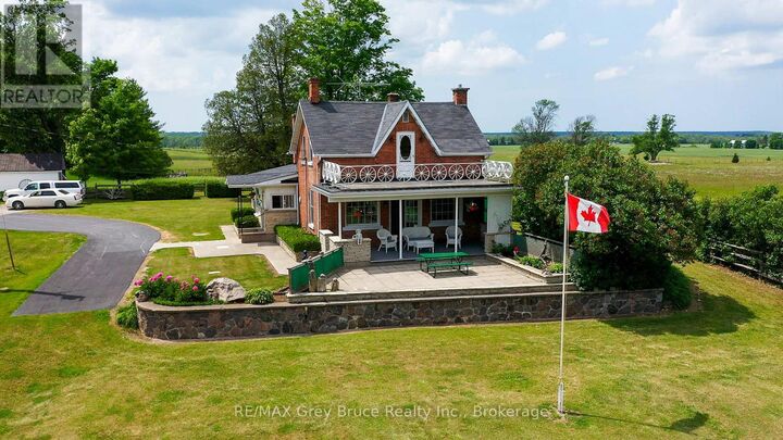 Property Photo:  319144 Grey Road 1  ON N4K 0G2 