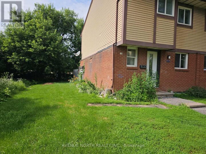 Property Photo:  1404 Foxwell Street 1  ON K1B 5J4 