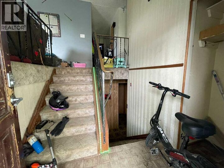 Property Photo: 1020 1 Street West SK S0L 1S0