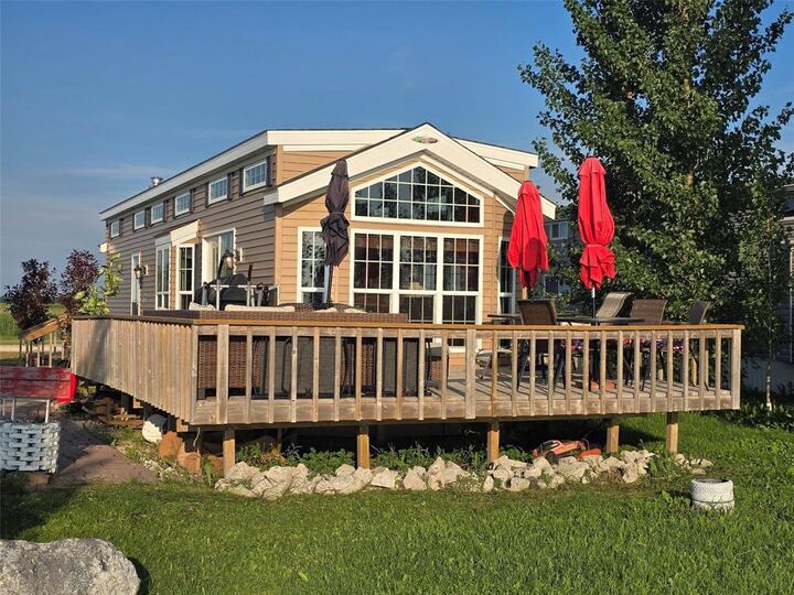 15 Lake Road — photo 1