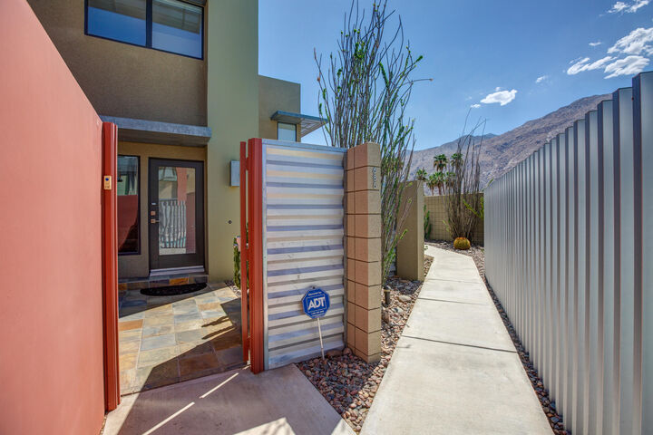 Property Photo: 685 E Arenas Road CA 92262