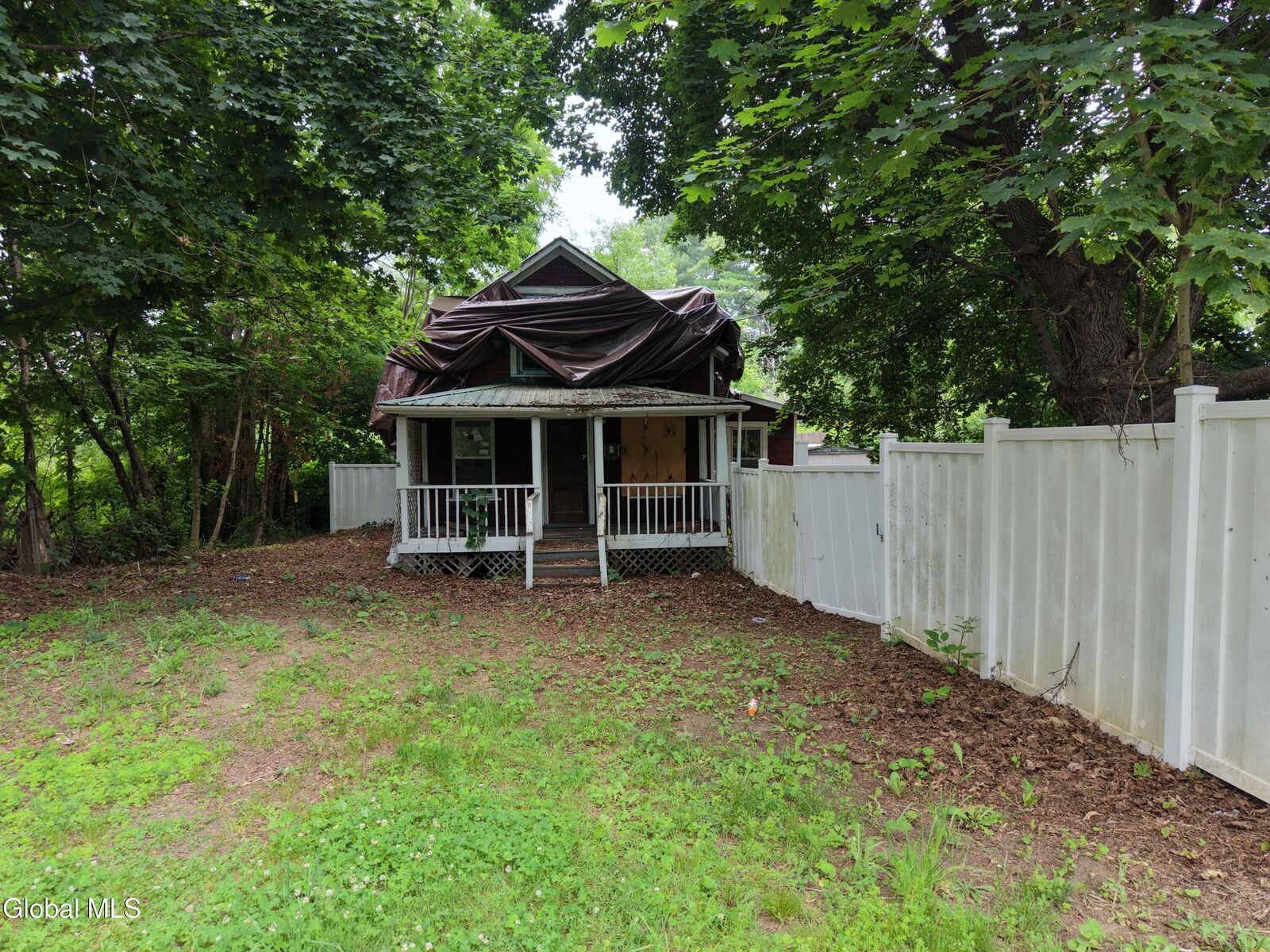 Property Photo: 195 Lakeview Avenue NY 12974
