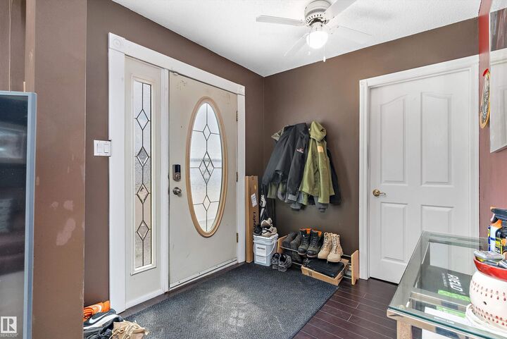 Property Photo: 5024 55 Avenue AB T0B 4J0
