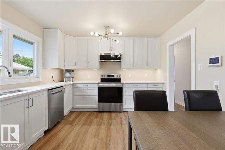 Property Photo:  5103 48 Avenue  AB T0C 2P0 