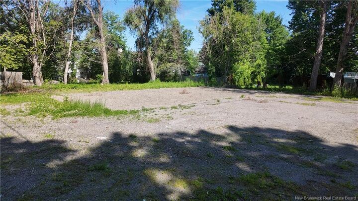 Property Photo:  449 1/2 Milltown Boulevard  NB E3L 1J9 