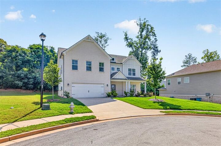 Property Photo: 5270 Woodline View Circle GA 30011