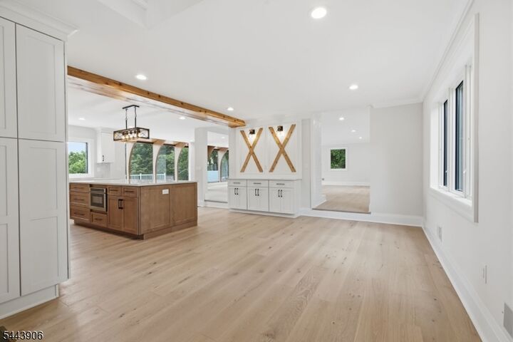 Property Photo:  180 Roundtop Rd  NJ 07924 