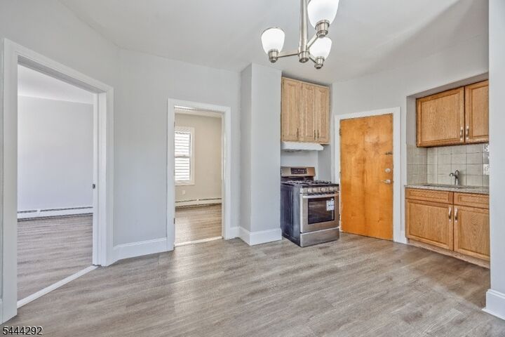 Property Photo: 9 Vreeland Ave 4 NJ 07055