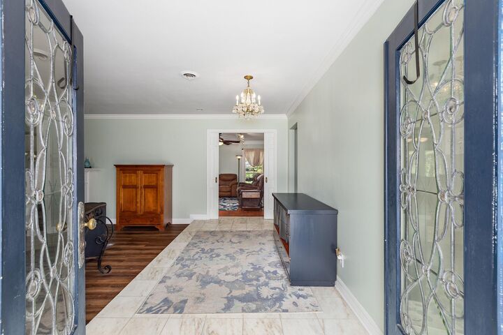 Property Photo:  1005 Oak Drive  TX 77575 