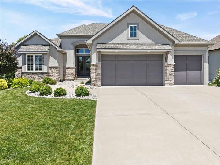 Property Photo:  21510 W 45th Terrace  KS 66226 