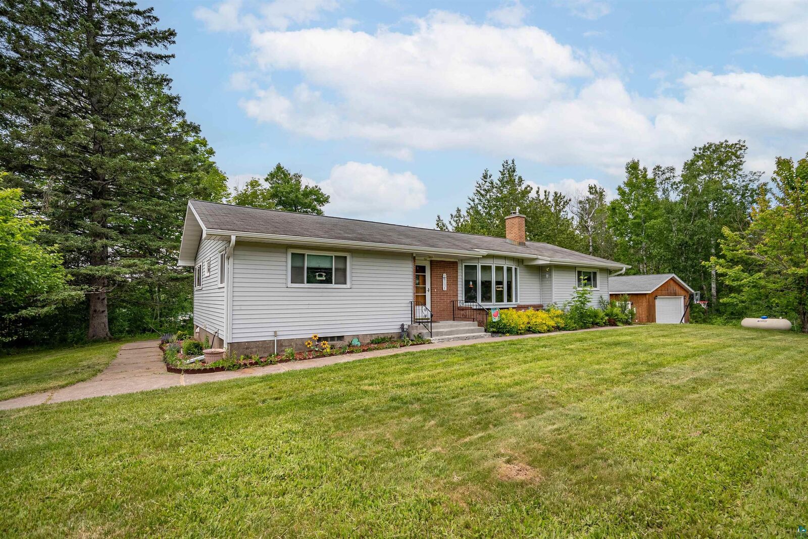 Property Photo: 3711 Getchell Rd MN 55811