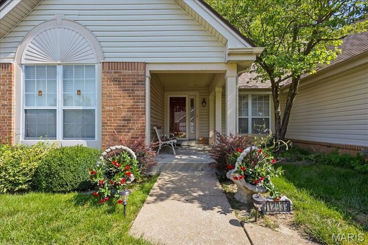 Property Photo:  12939 Broadridge Lane  MO 63033 