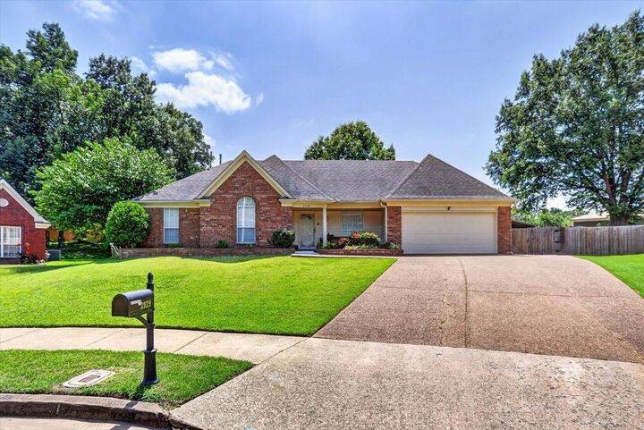 Property Photo:  3929 Carrie Brook Cv  TN 38135 