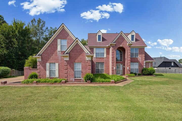 Property Photo:  7253 Rourke Cir  TN 38125 