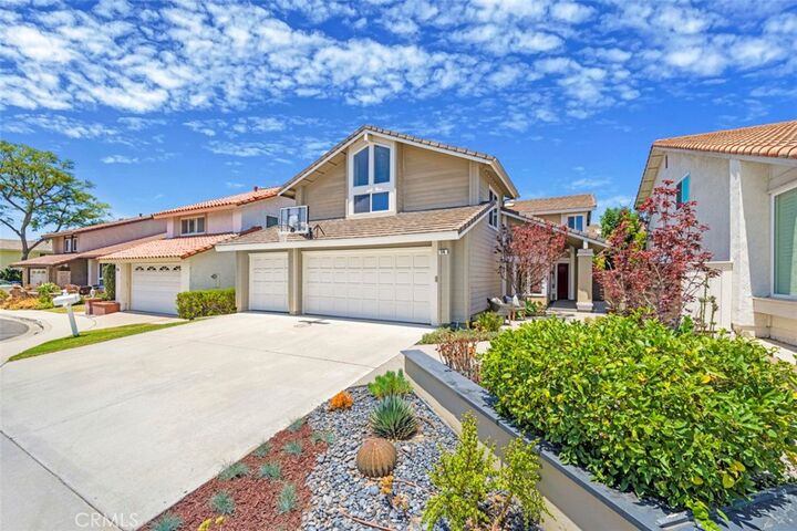 Property Photo:  14 Brillantez  CA 92620 