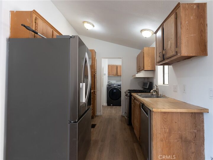 Property Photo: 11296 Margurite Canyon Drive CA 92040