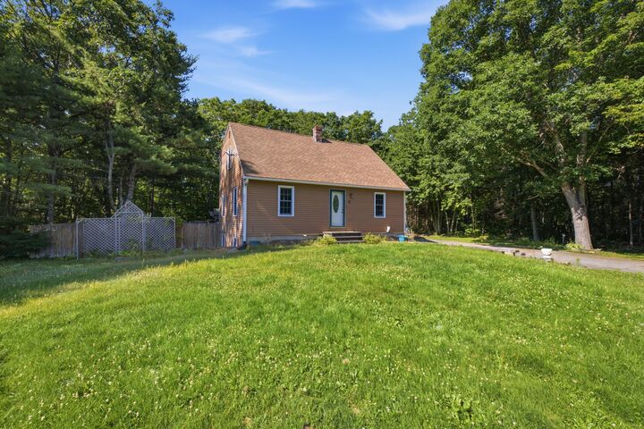 Property Photo:  31 Kolbe Drive  ME 04087 