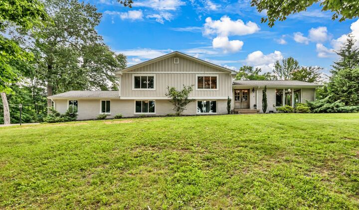 Property Photo:  1433 Keesee Rd  TN 37040 