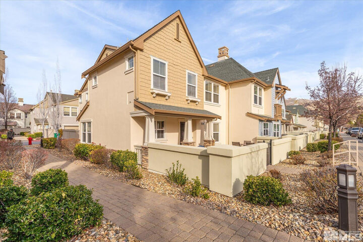 Property Photo: 1647 Lone Oak Trail NV 89523