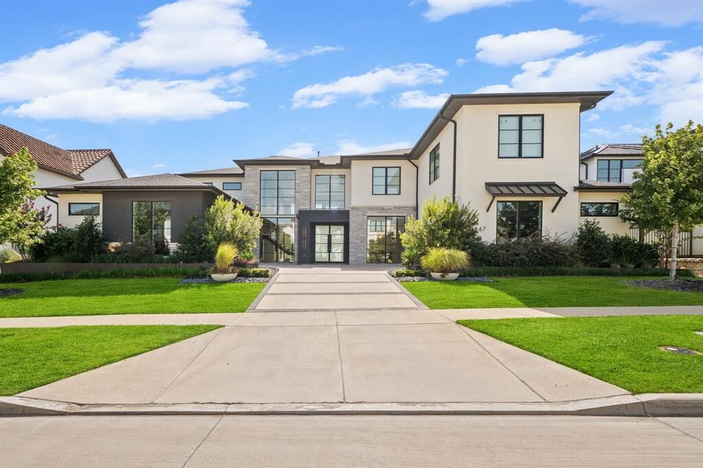 Property Photo:  3347 Midwick Drive  TX 75034 