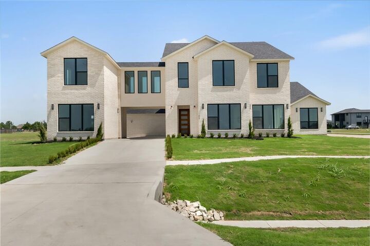 Property Photo:  349 Valley Trail  TX 75154 