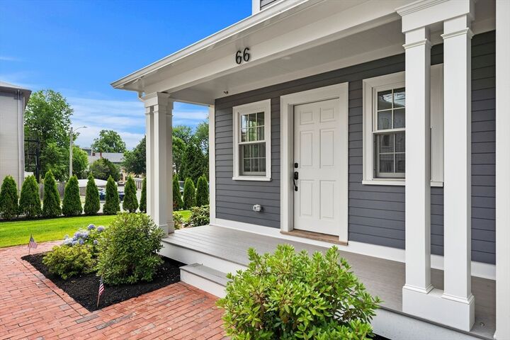 Property Photo:  66 Pleasant Street 2  MA 01945 