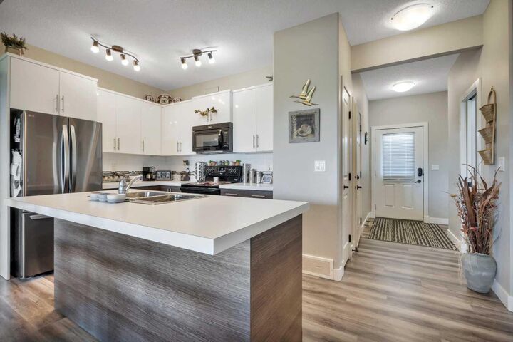 Property Photo:  76 Terrace Heights Drive 10  AB T4L 0E5 