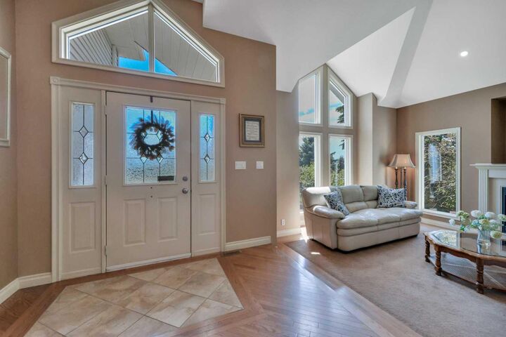 Property Photo: 28364 Township Road 384 32 AB T4S 2B5