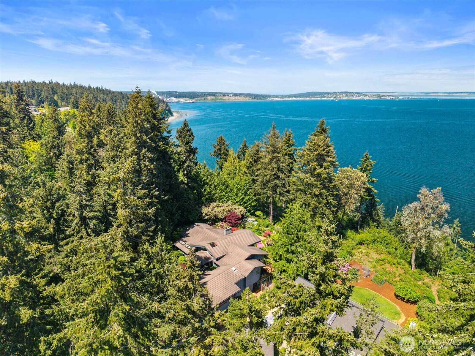 Property Photo:  43  Nantucket Place  WA 98368 
