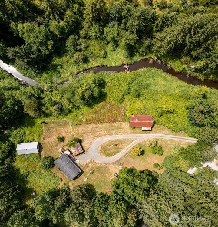 Property Photo:  3908  Holtzheimer Trail  WA 98230 